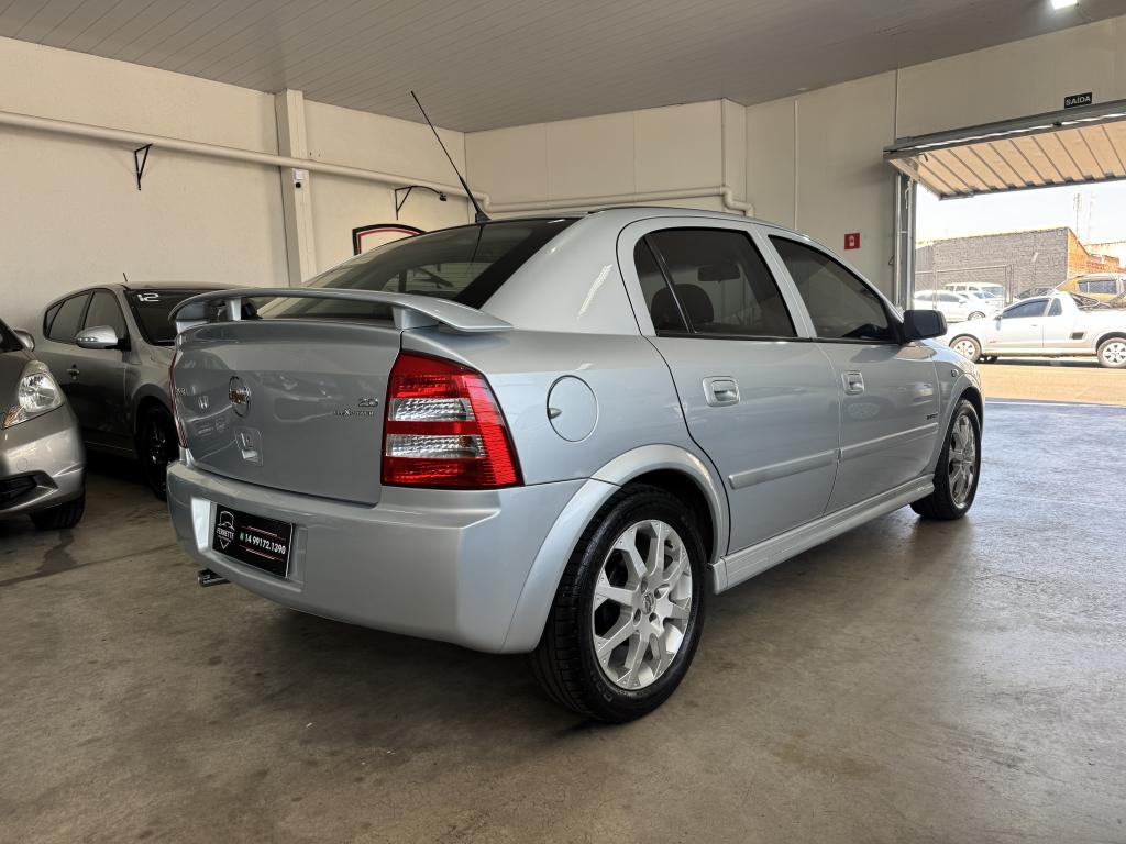 CHEVROLET Astra Hatch - Foto
