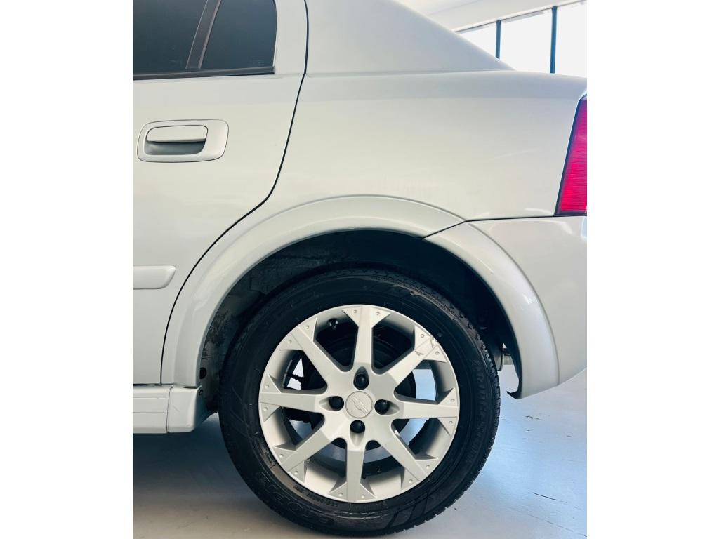 CHEVROLET Astra Sedan - Foto