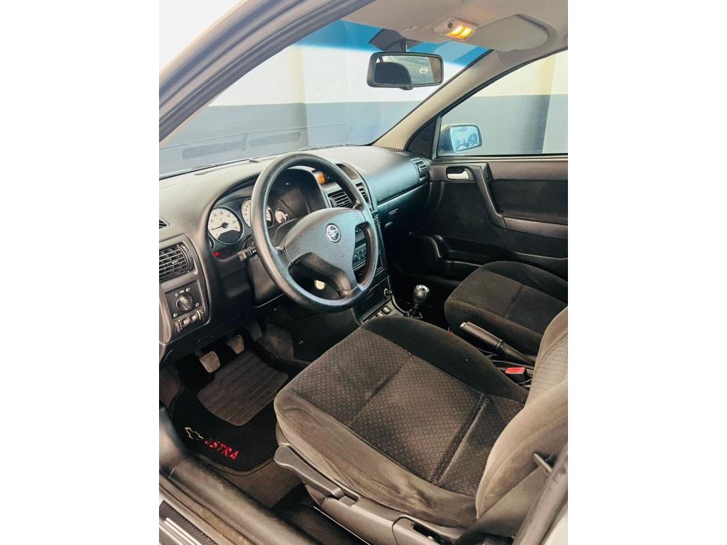 CHEVROLET Astra Sedan - Foto