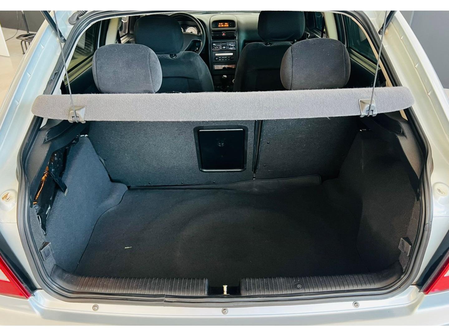 CHEVROLET Astra Sedan - Foto