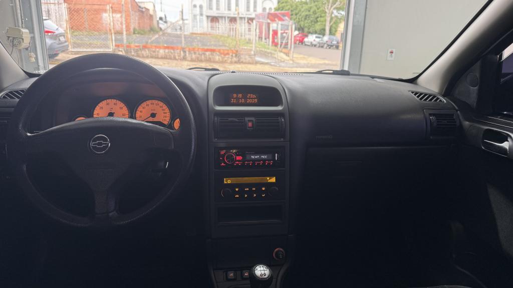 CHEVROLET Astra Sedan - Foto