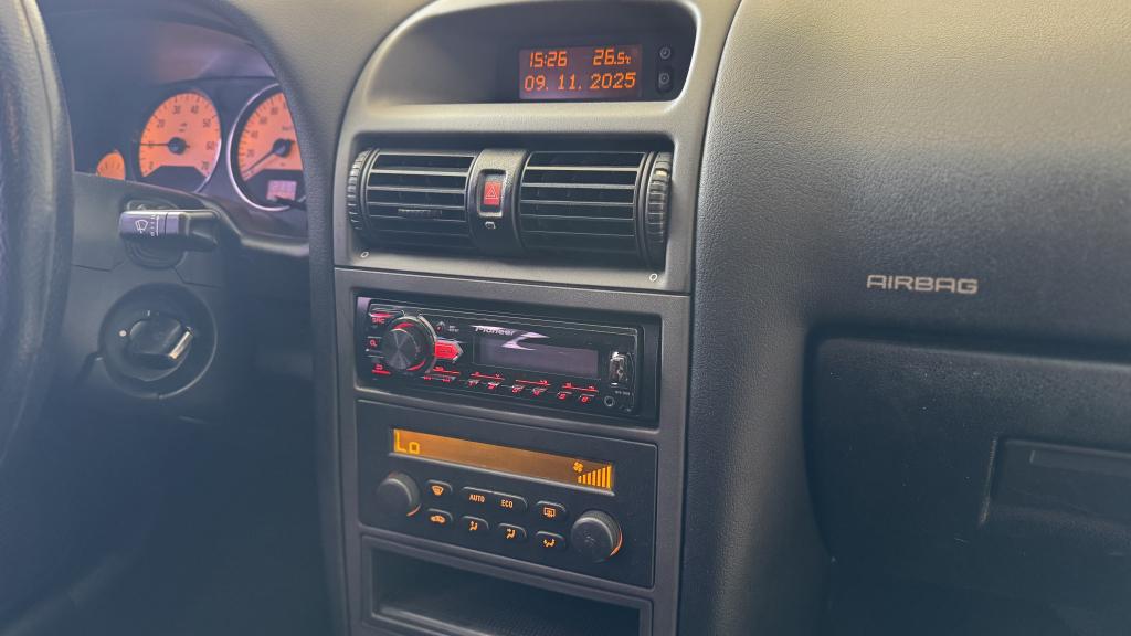 CHEVROLET Astra Sedan - Foto