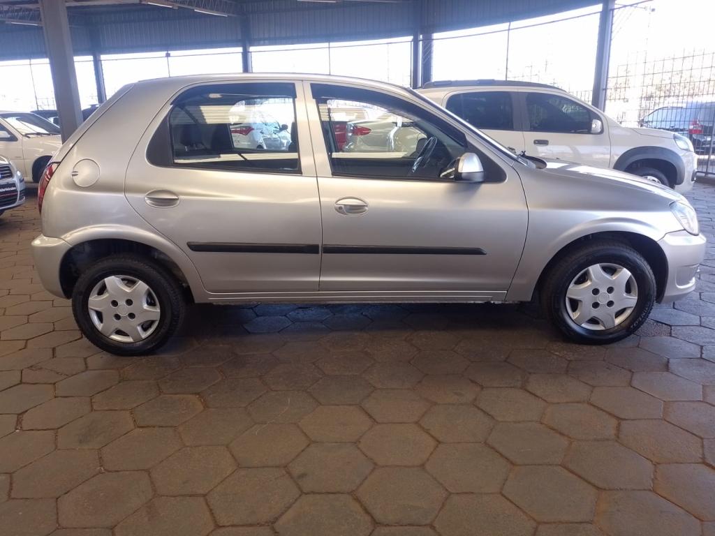 CHEVROLET Celta - Foto