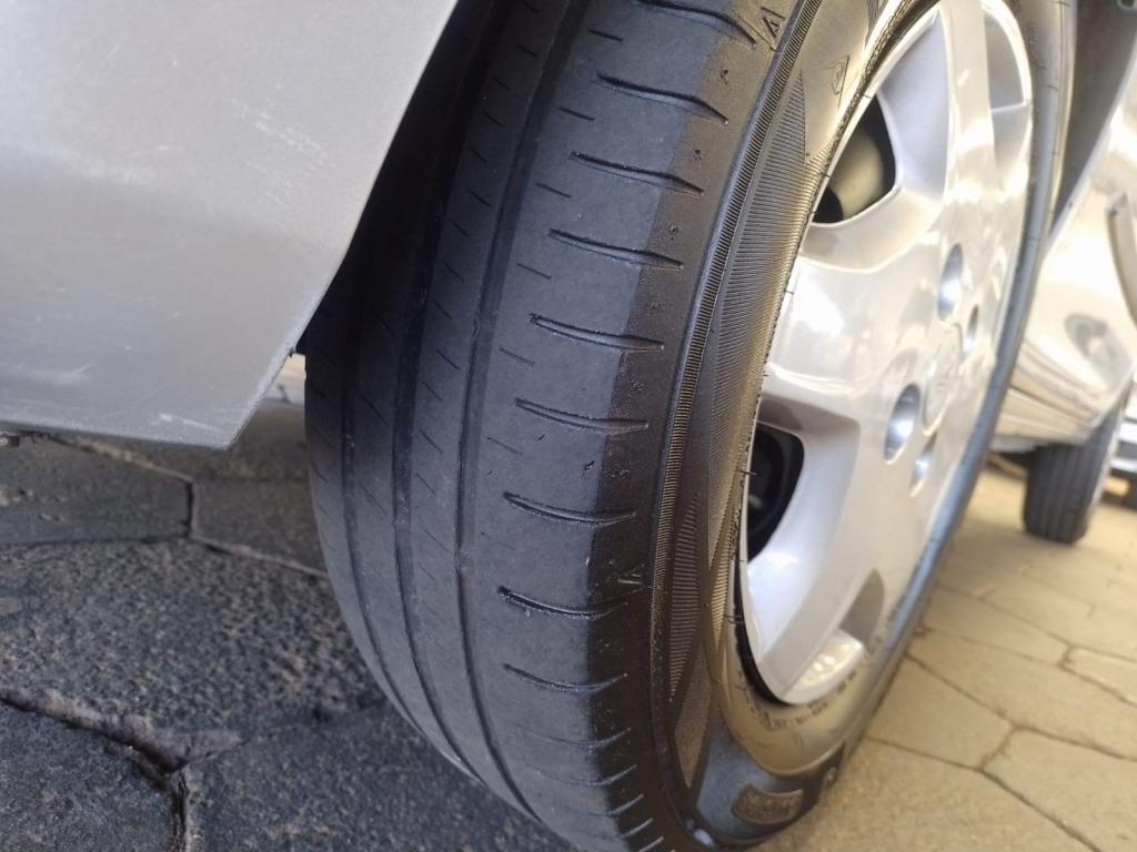 CHEVROLET Celta - Foto