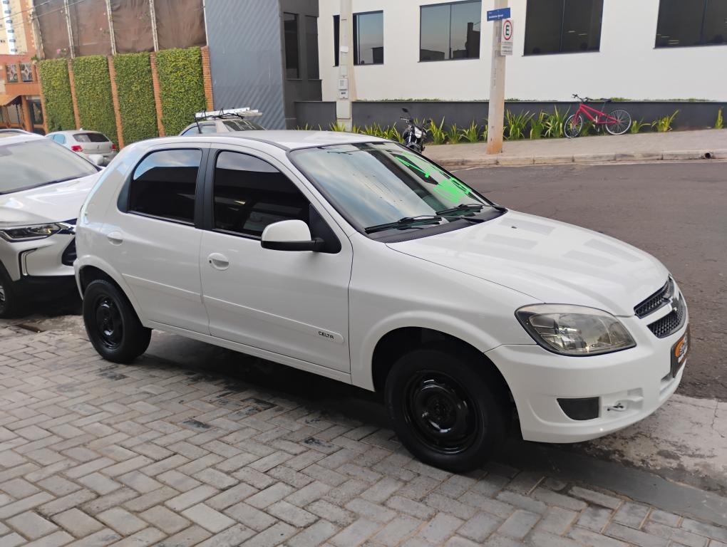 CHEVROLET Celta - Foto
