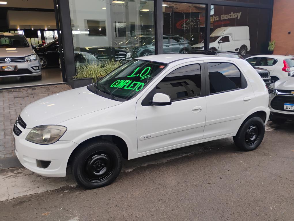 CHEVROLET Celta - Foto