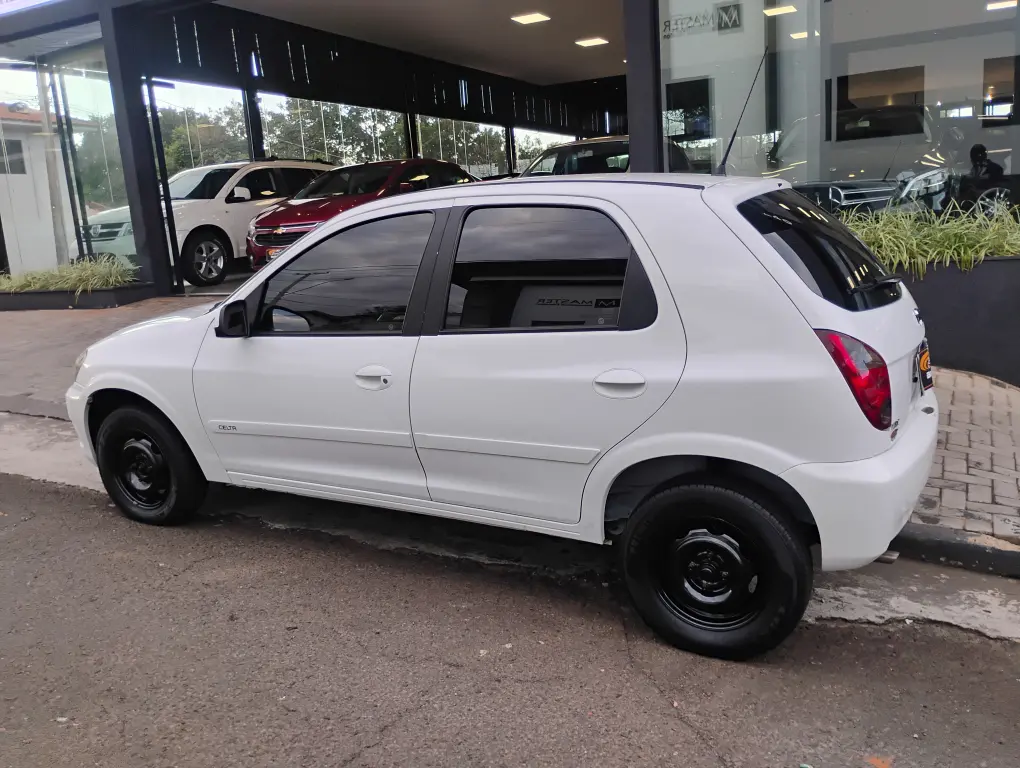 CHEVROLET Celta - Foto