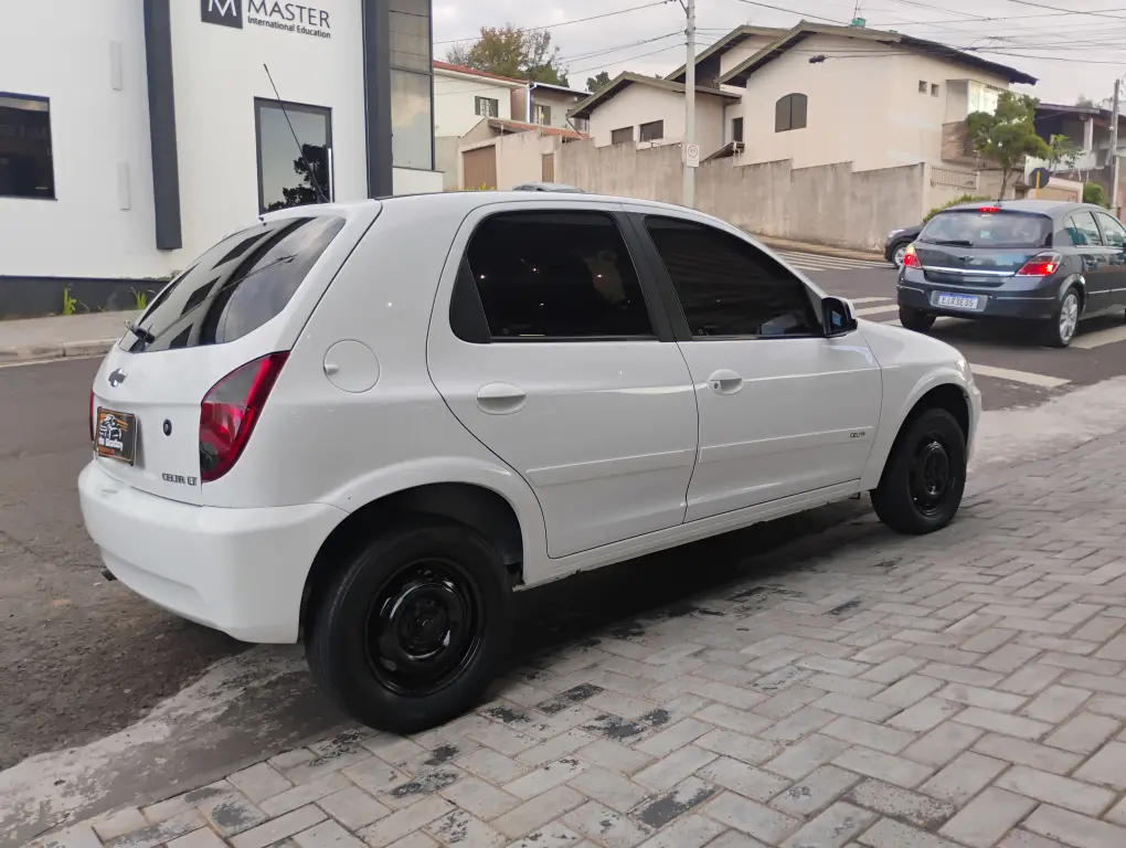 CHEVROLET Celta - Foto