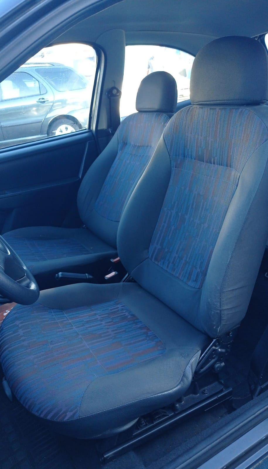 CHEVROLET Celta - Foto