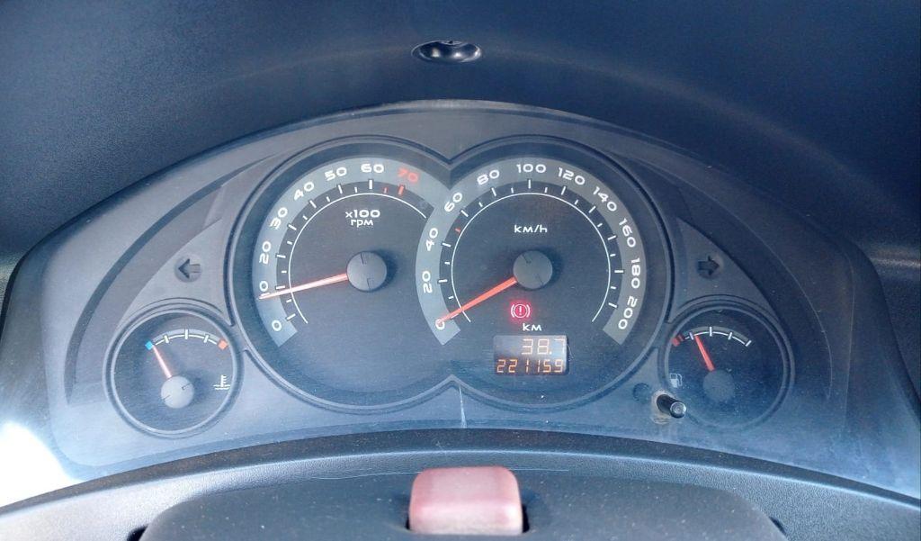 CHEVROLET Celta - Foto