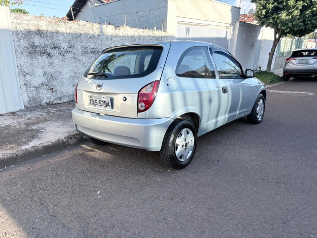 CHEVROLET Celta - Foto