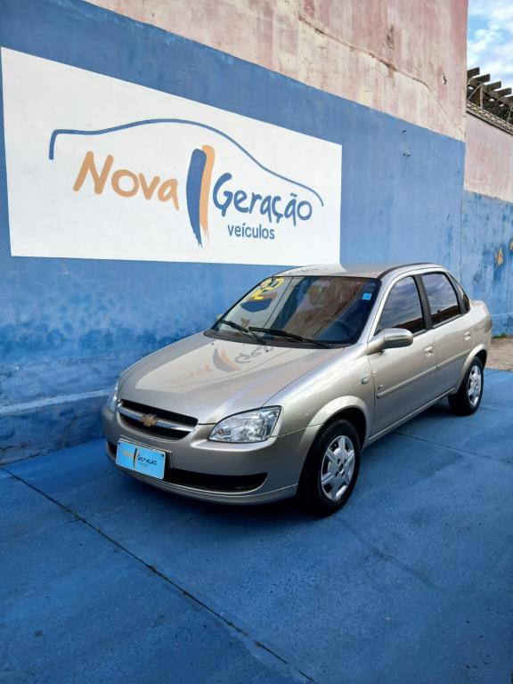 CHEVROLET Classic Sedan - Foto