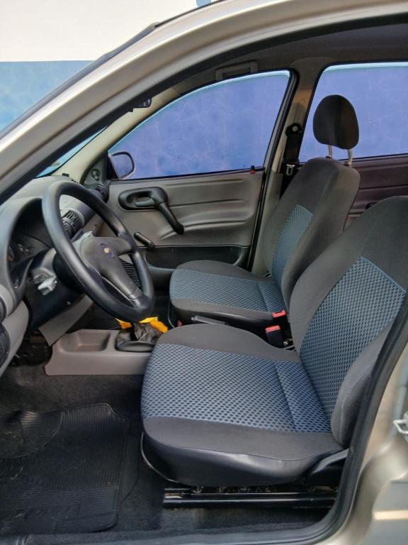 CHEVROLET Classic Sedan - Foto