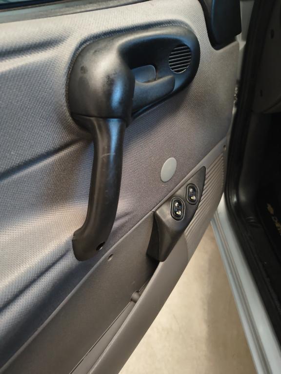 CHEVROLET Classic Sedan - Foto