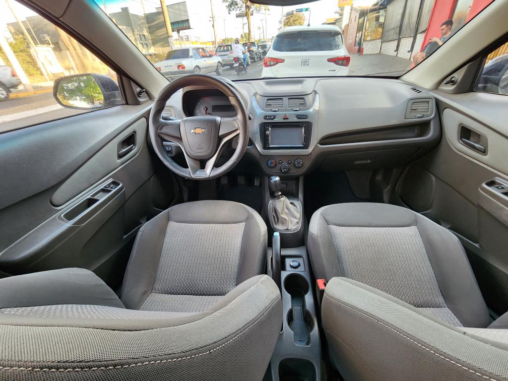 CHEVROLET Cobalt - Foto