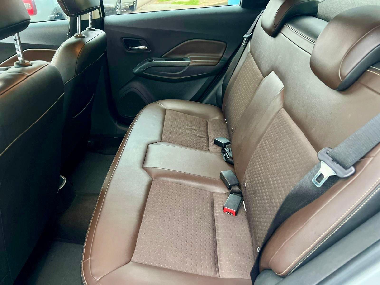CHEVROLET Cobalt - Foto