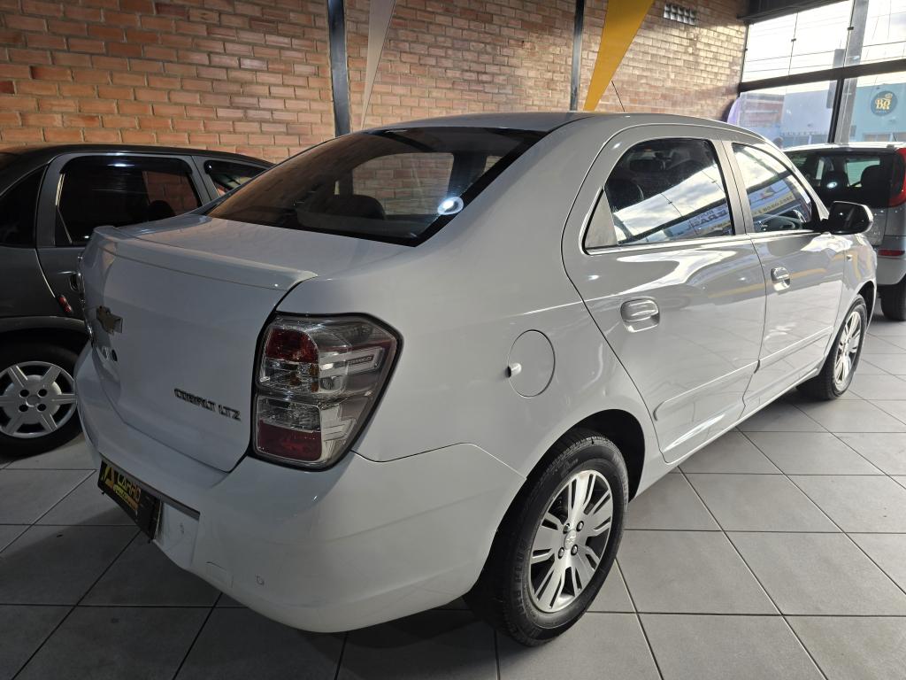 CHEVROLET Cobalt - Foto