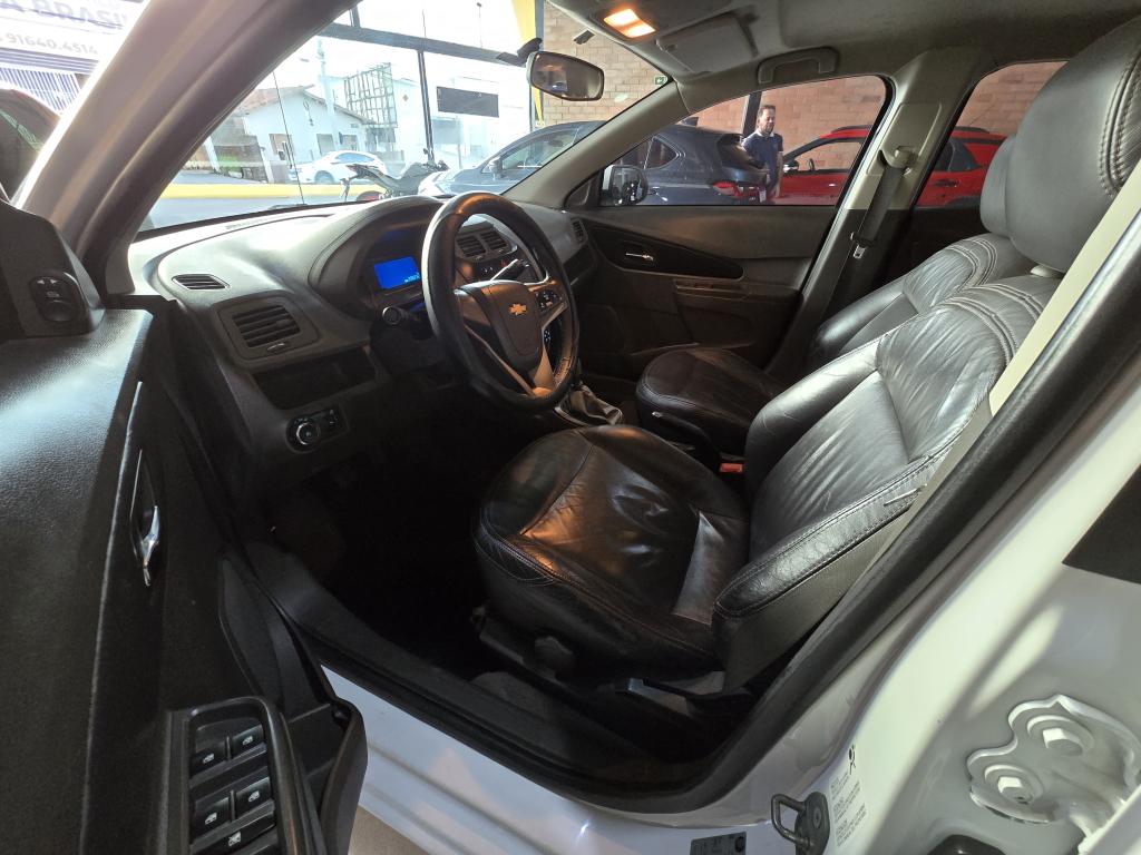CHEVROLET Cobalt - Foto