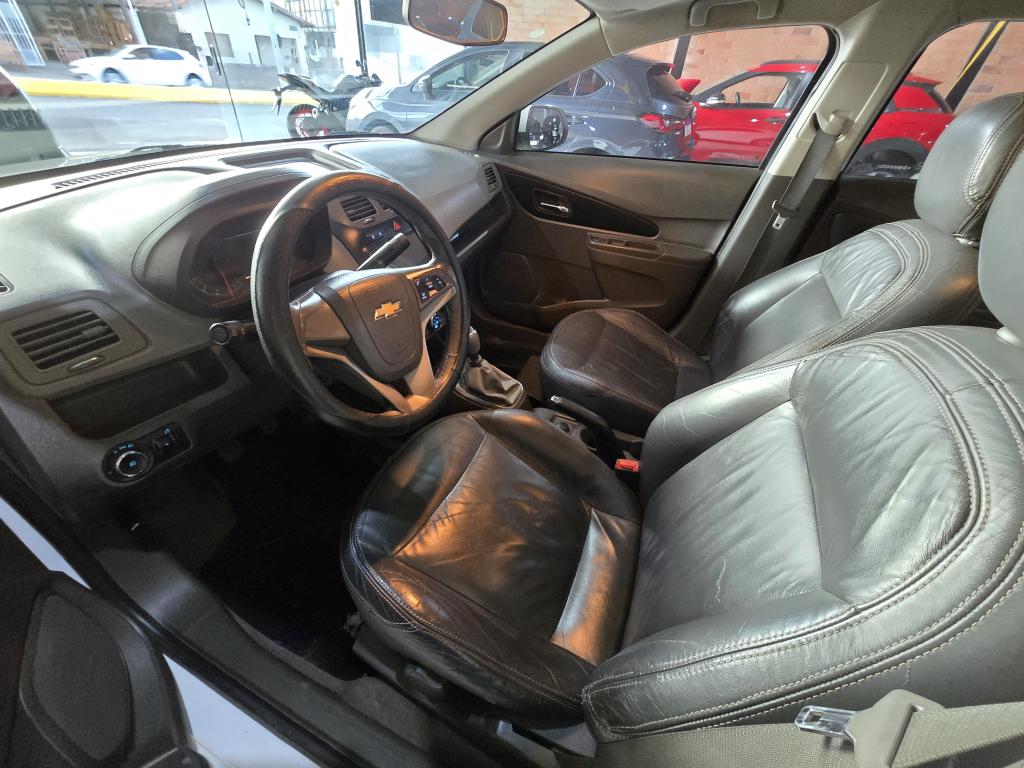 CHEVROLET Cobalt - Foto
