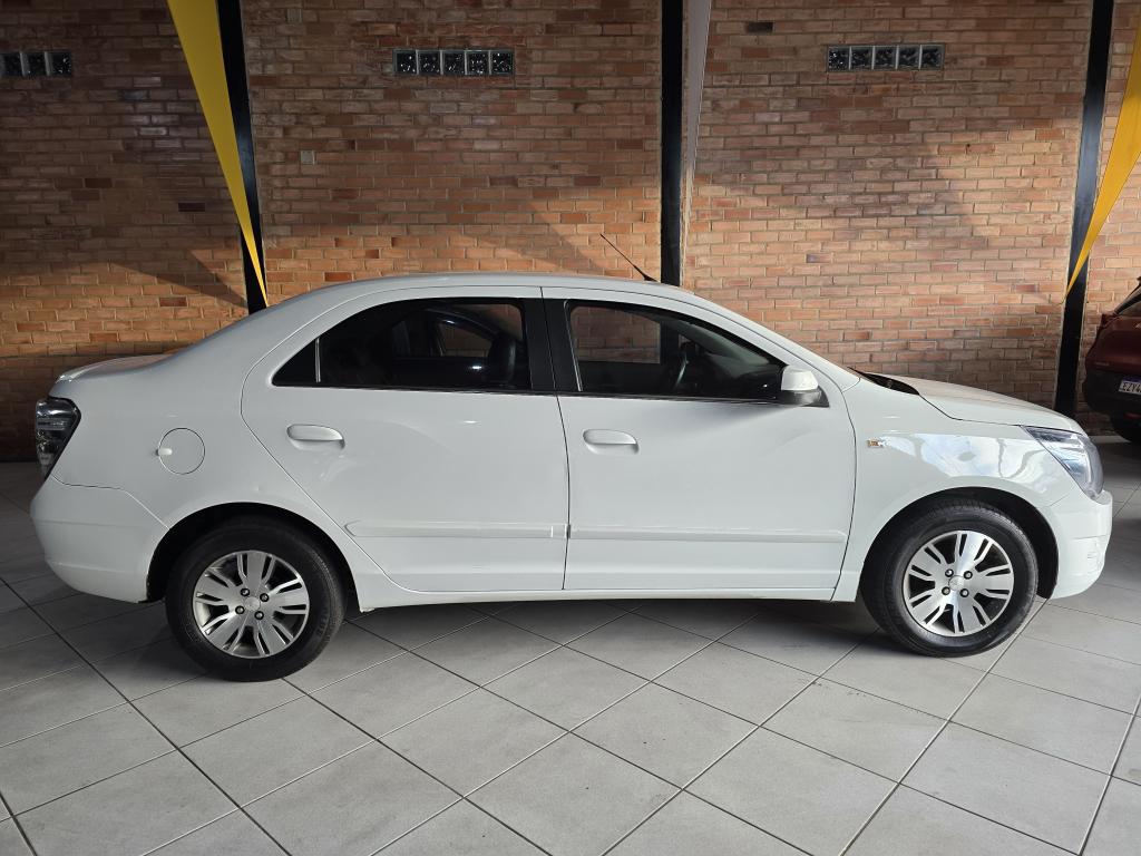CHEVROLET Cobalt - Foto