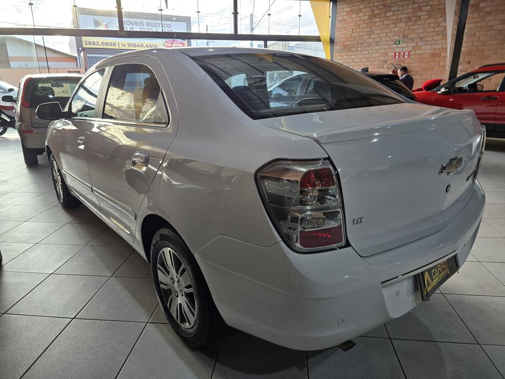 CHEVROLET Cobalt - Foto