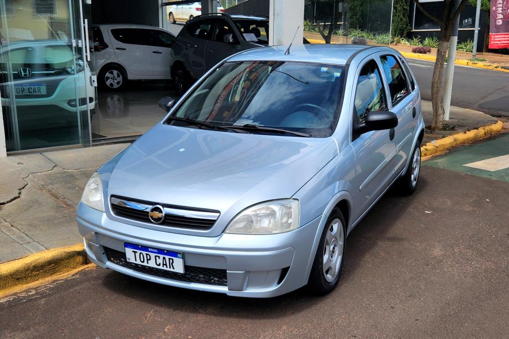 CHEVROLET Corsa Hatch - Foto