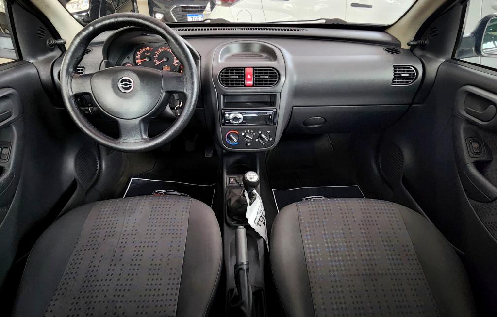 CHEVROLET Corsa Hatch - Foto