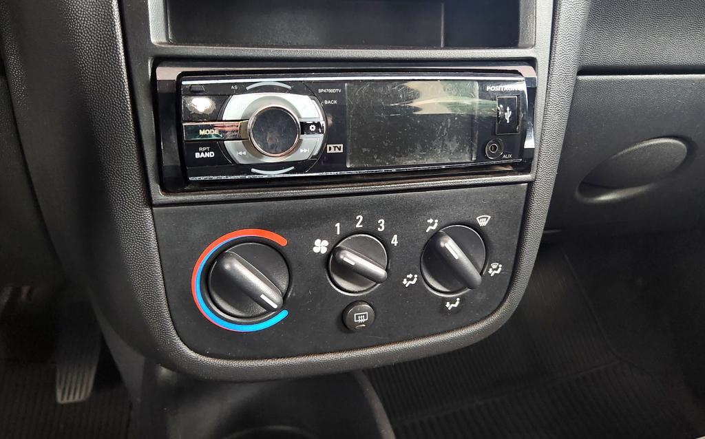 CHEVROLET Corsa Hatch - Foto