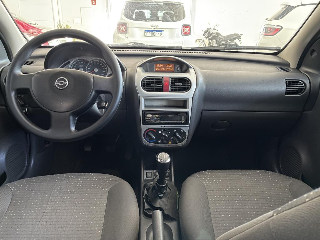 CHEVROLET Corsa Hatch - Foto