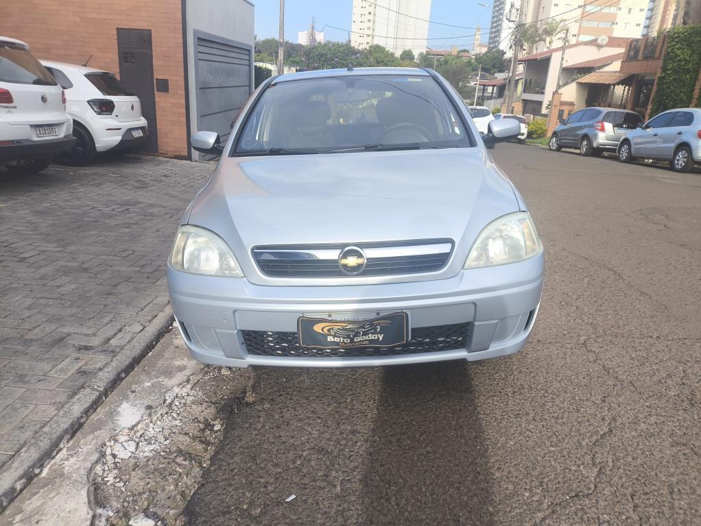 CHEVROLET Corsa Hatch - Foto