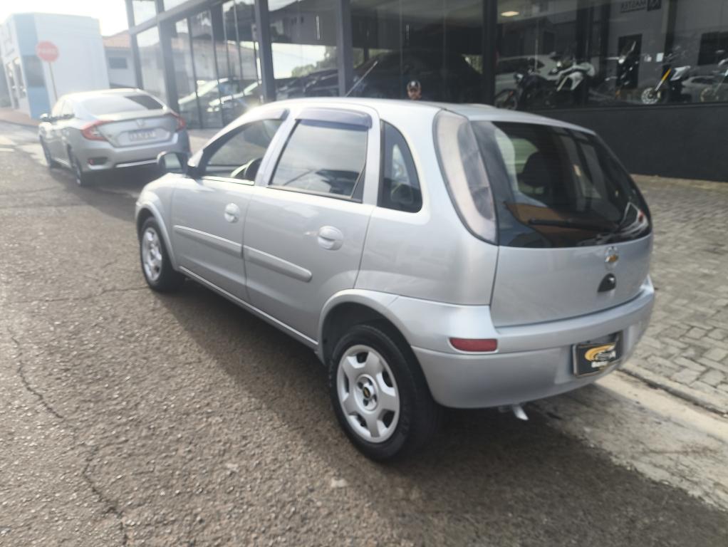 CHEVROLET Corsa Hatch - Foto