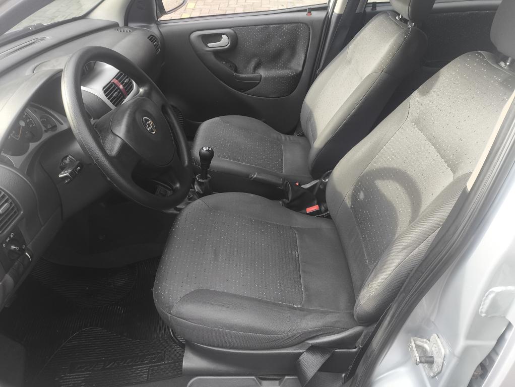 CHEVROLET Corsa Hatch - Foto