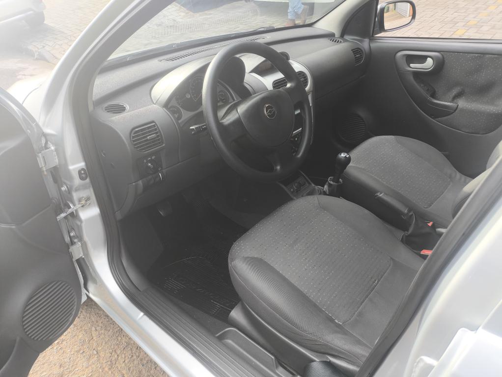 CHEVROLET Corsa Hatch - Foto