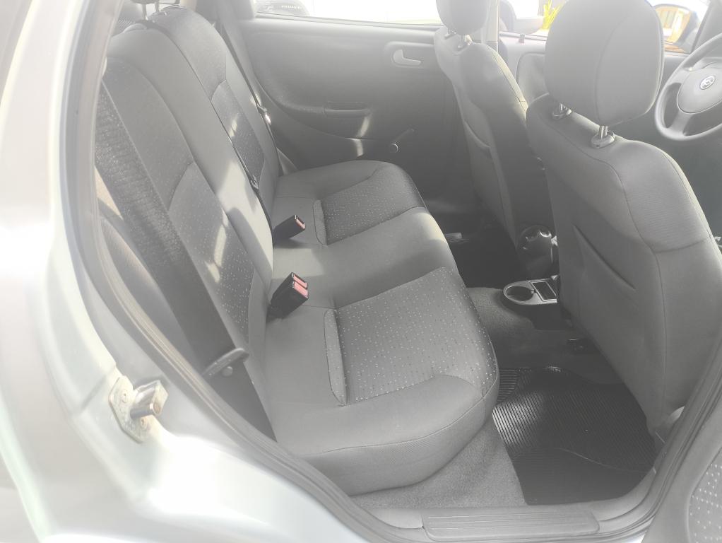 CHEVROLET Corsa Hatch - Foto