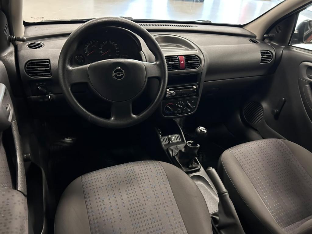 CHEVROLET Corsa Hatch - Foto