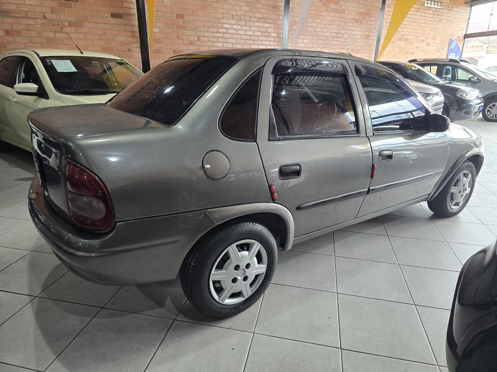 CHEVROLET Corsa Sedan - Foto