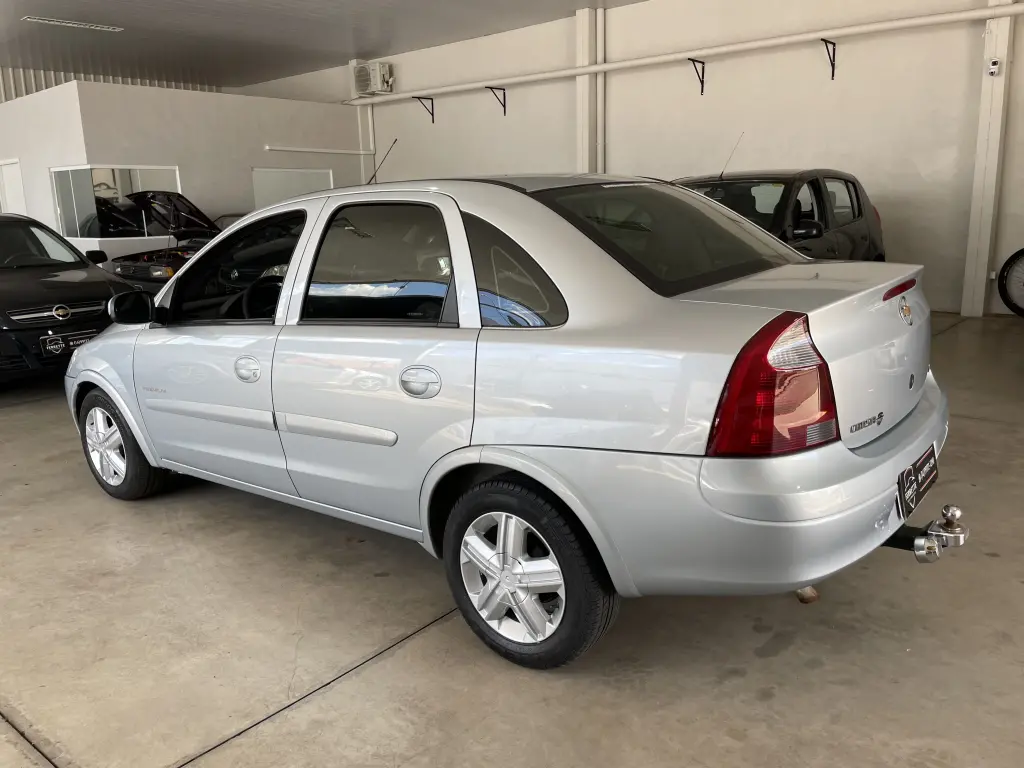 CHEVROLET Corsa Sedan - Foto