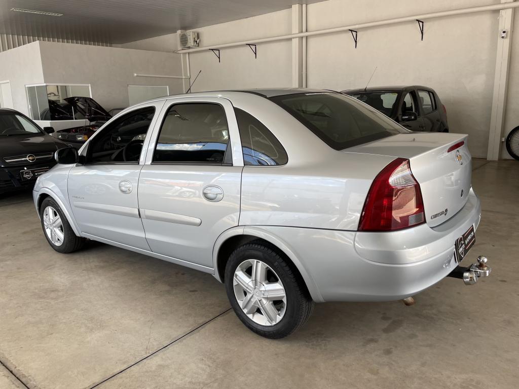 CHEVROLET Corsa Sedan - Foto