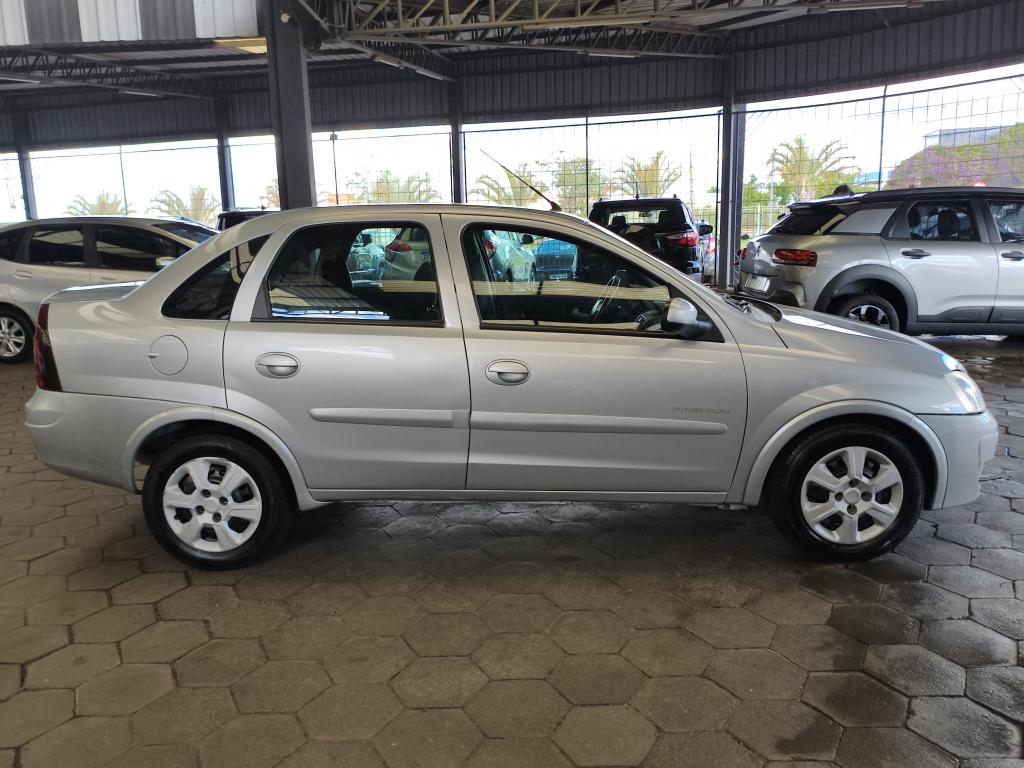 CHEVROLET Corsa Sedan - Foto