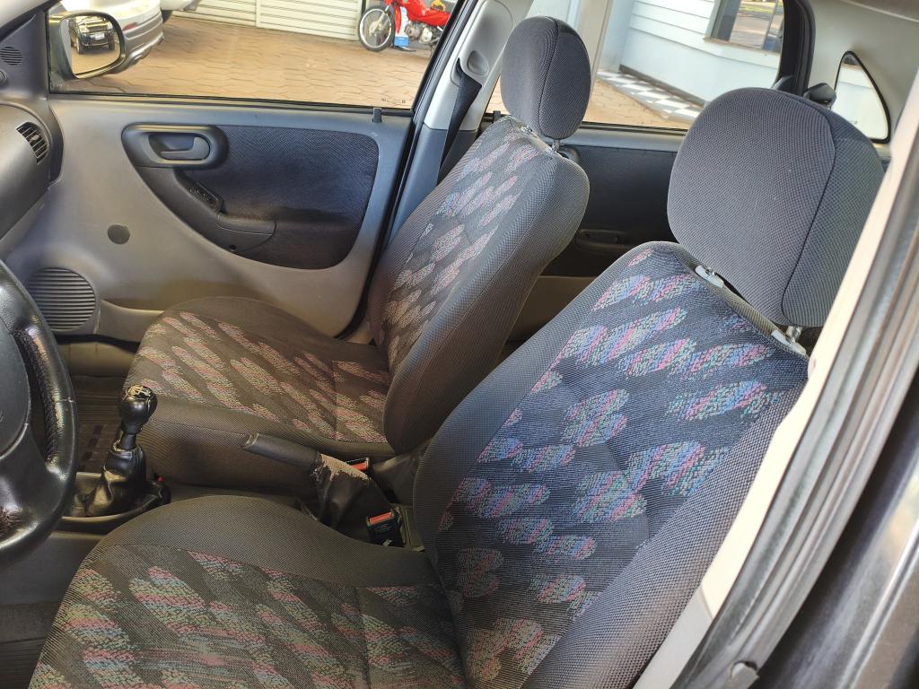 CHEVROLET Corsa Sedan - Foto