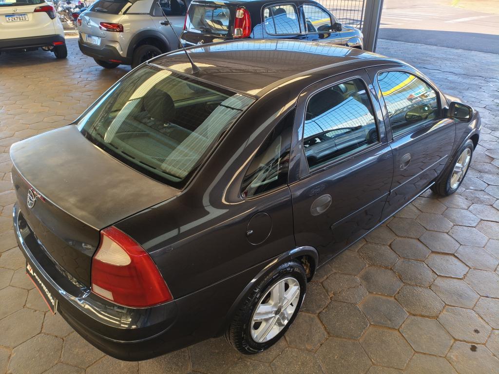 CHEVROLET Corsa Sedan - Foto