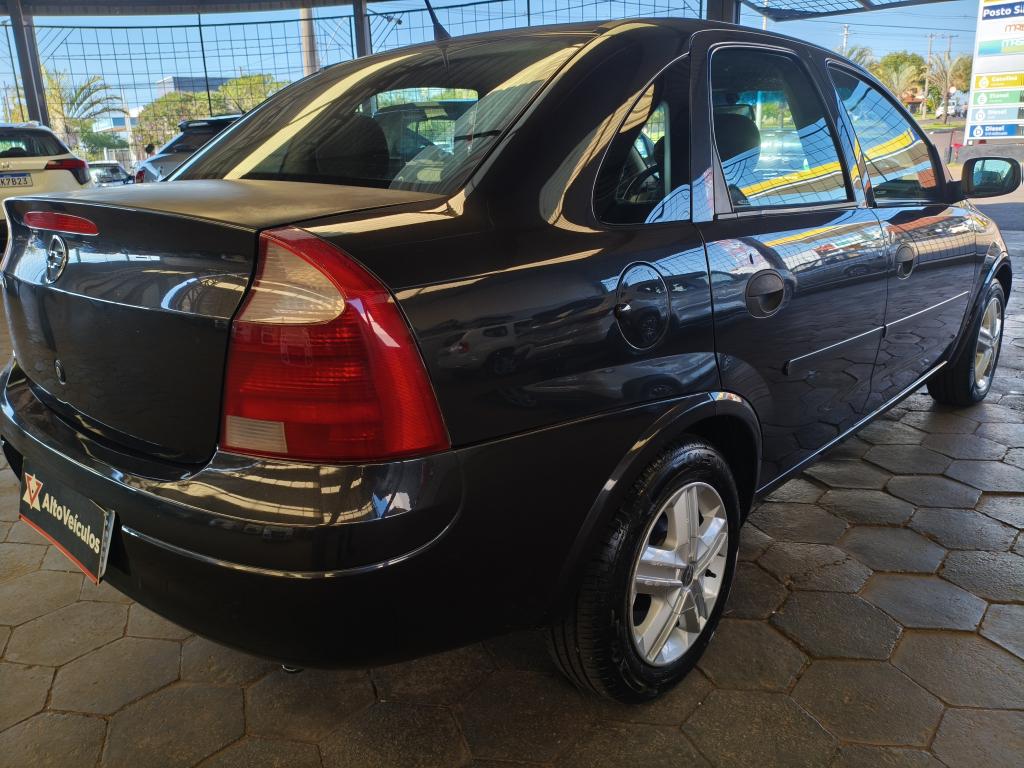 CHEVROLET Corsa Sedan - Foto