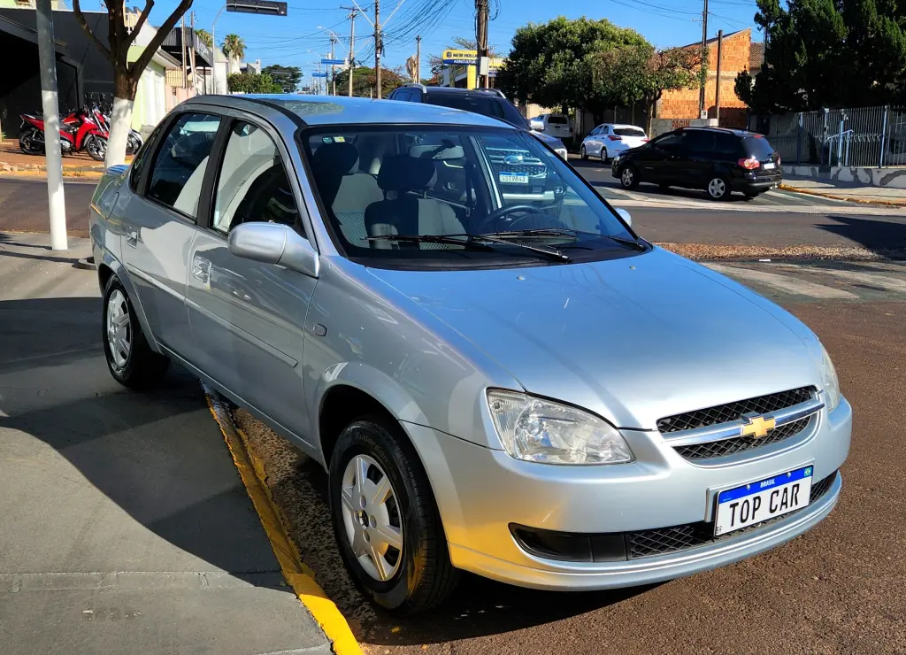 CHEVROLET Corsa Sedan - Foto