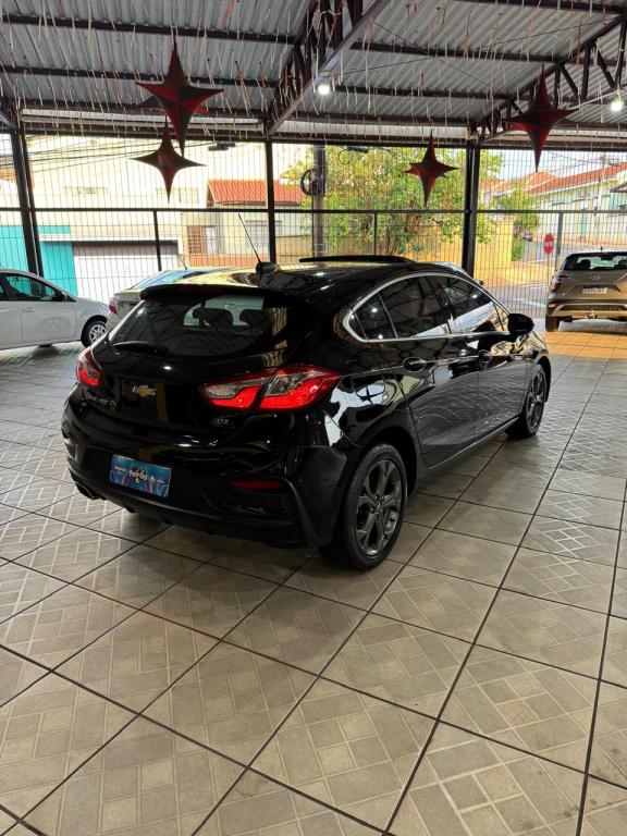 CHEVROLET Cruze Hatch - Foto