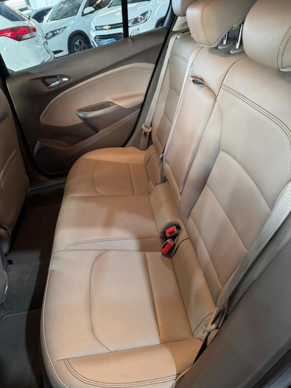 CHEVROLET Cruze Hatch - Foto