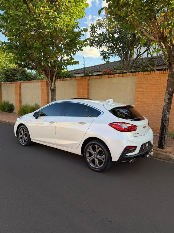 CHEVROLET Cruze Hatch - Foto