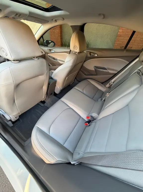 CHEVROLET Cruze Hatch - Foto