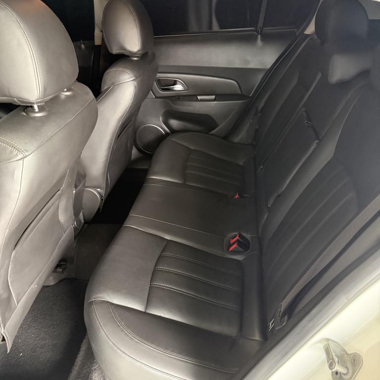 CHEVROLET Cruze Hatch - Foto