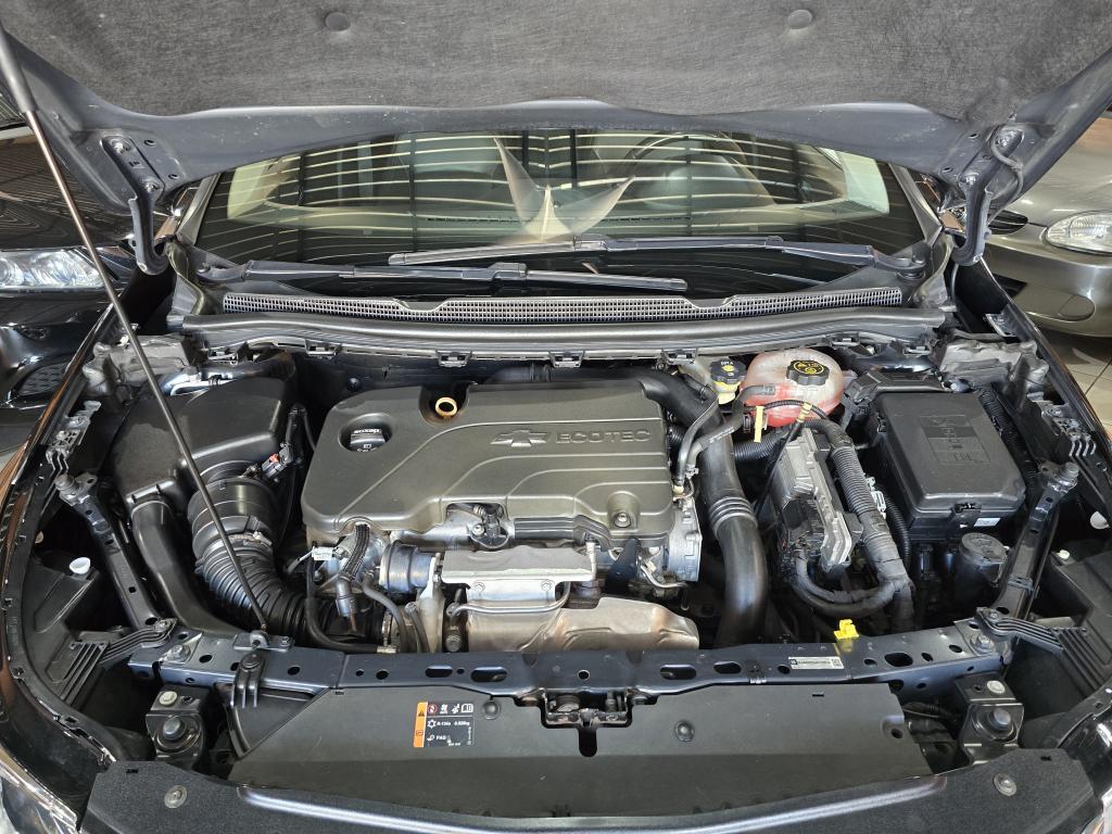 CHEVROLET Cruze Hatch - Foto