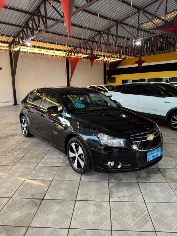 CHEVROLET Cruze Hatch - Foto